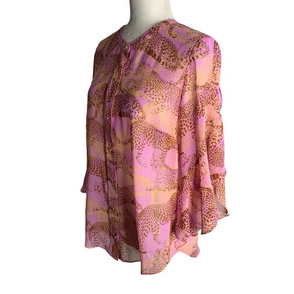 Cabi Leopard Minx Sheer Blouse Top M Lilac Flutter Half Sleeves Button Up - Picture 6 of 7